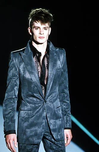 Look 13